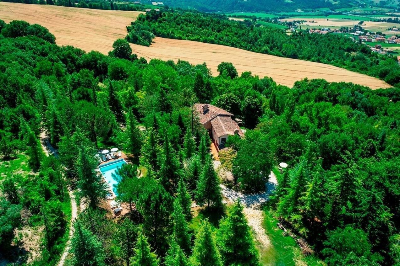 Agriturismo Akasha غوبيو المظهر الخارجي الصورة